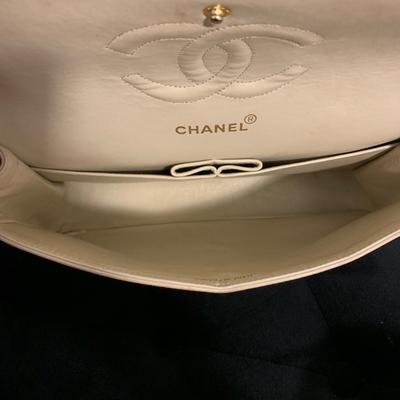CHANEL shoulder bag - Picture 4 of 8